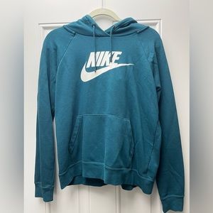Nike women’s small hoodie